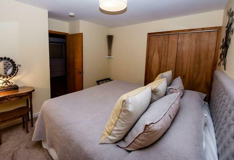 펜션 Small Batch Lodging