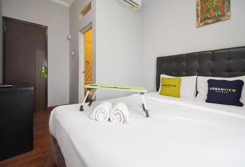 Urbanview Hotel Arafuru Residence Duren Sawit