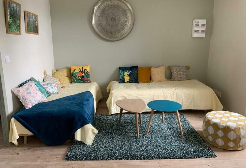 La Maison Des Légendes