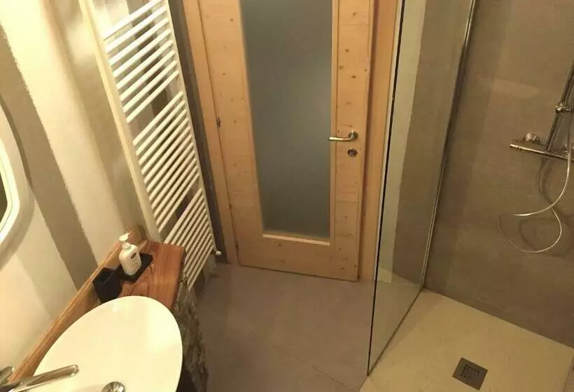 Majatalo Camera Milla   Private Room  T04416