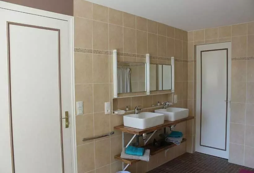 Majatalo Clos De Bellevue