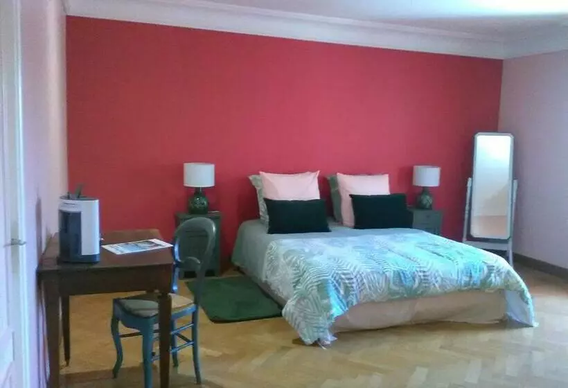 Majatalo Clos De Bellevue