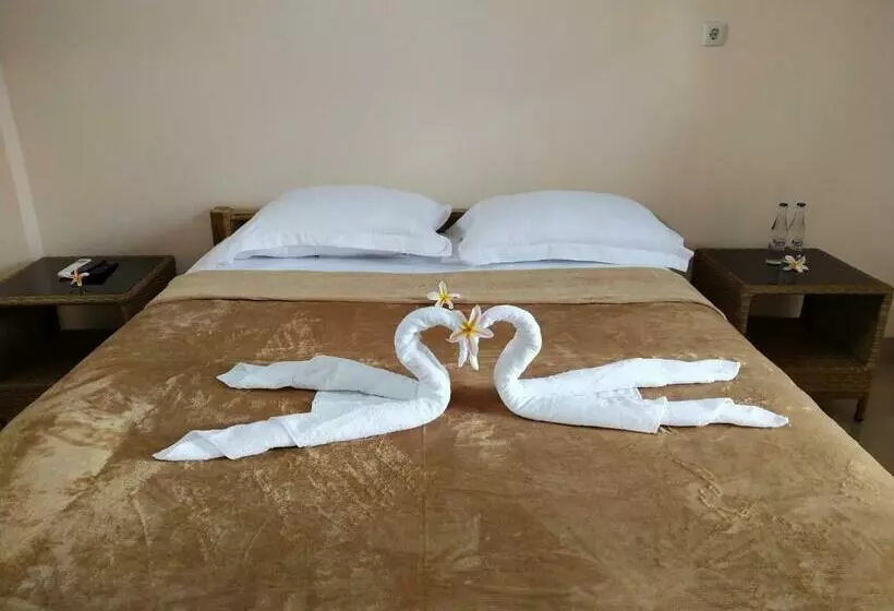 ペンション Lidah Lokal Guest House Singaraja