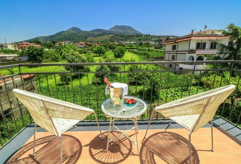 تختخواب و صبحانه Bella Mbriana