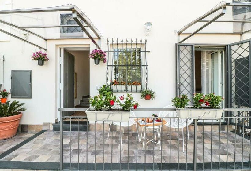 تختخواب و صبحانه Bella Mbriana