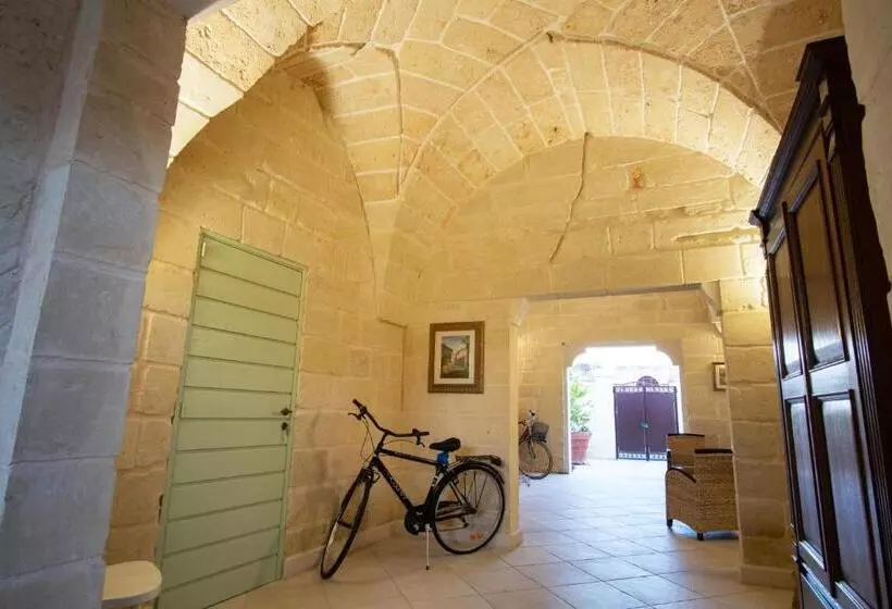 Aamiaismajoitus (B&B) La Corte Di Edoardo