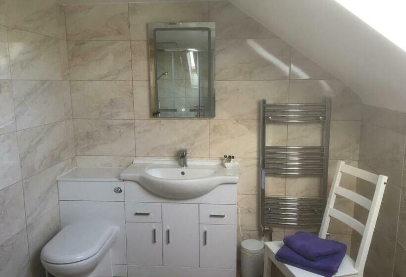 Moorclose Bed And Breakfast