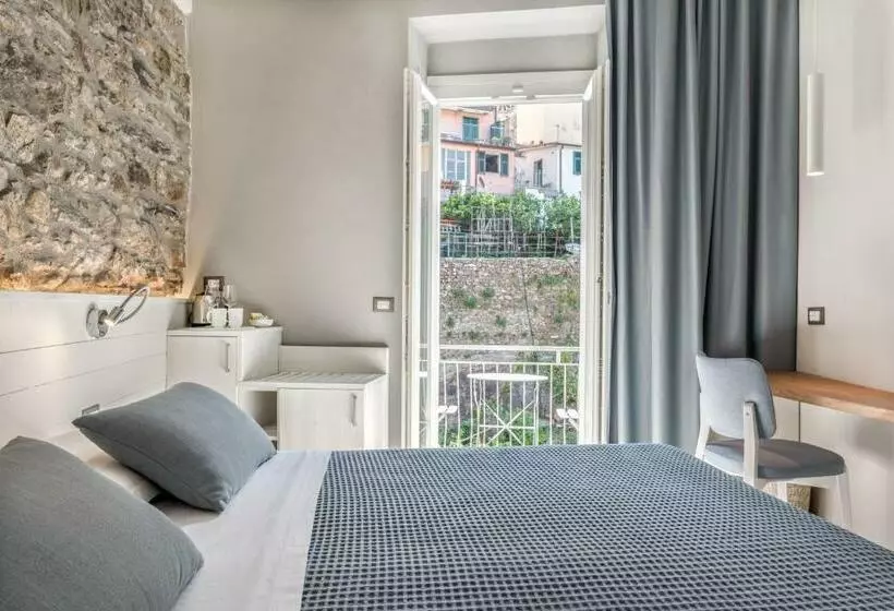 ペンション Amanarola