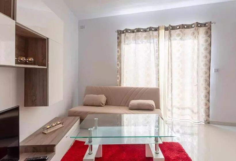 پانسیون Belvedere Airport Suites