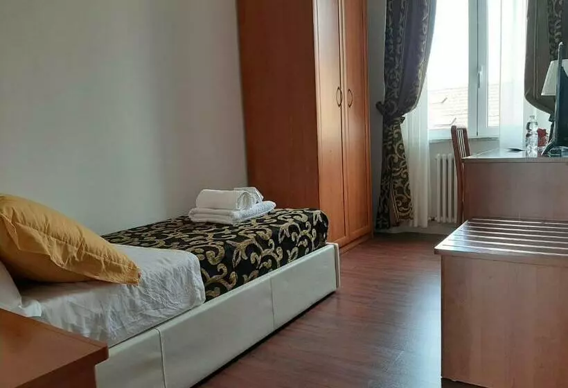 پانسیون Carpe Diem Ancona