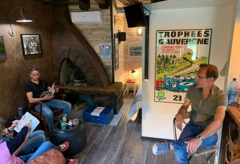 ペンション Classic Driver Home 1