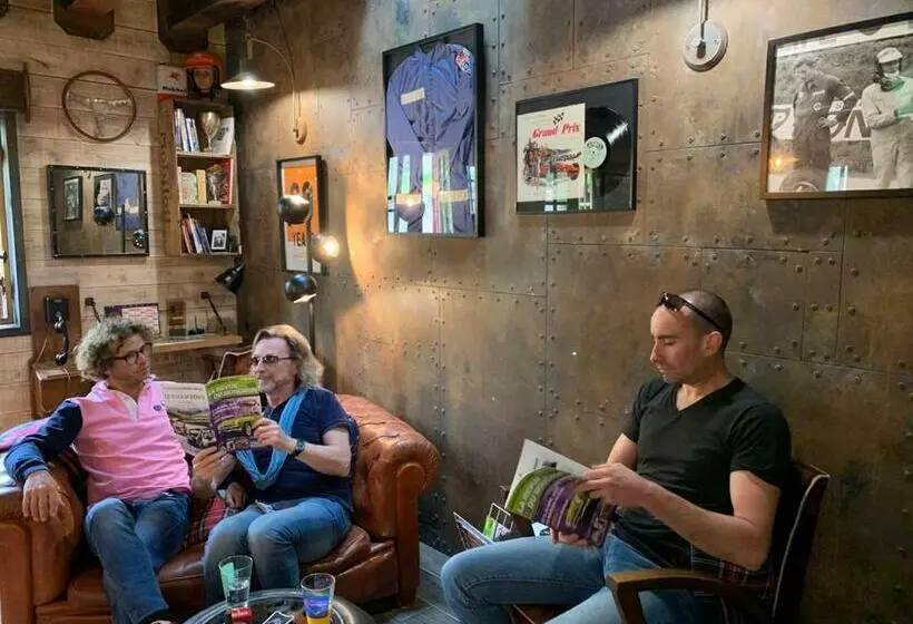 ペンション Classic Driver Home 1