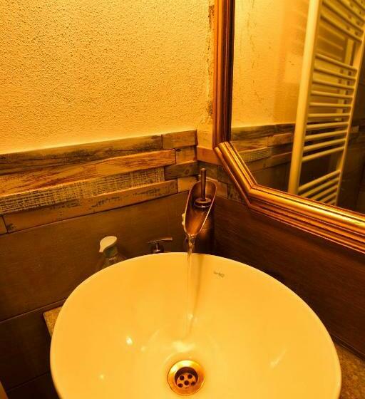 ペンション Il Borgo Del Castello