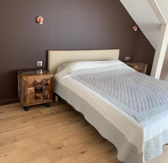 Пансион L Appartement Et Les Suites De Vjl..