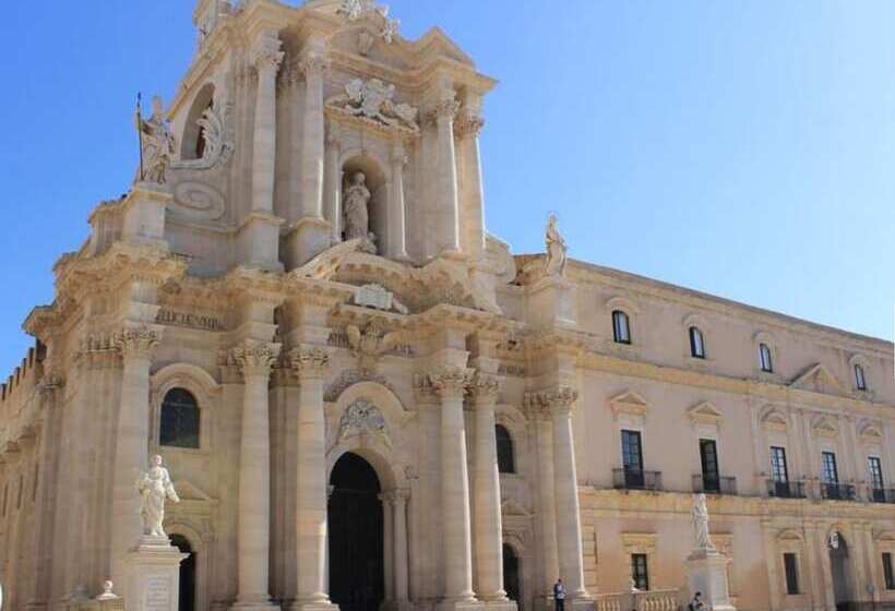 Nocleg ze śniadaniem Artemide