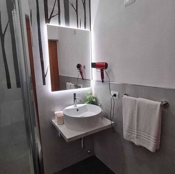 Nocleg ze śniadaniem Artemide