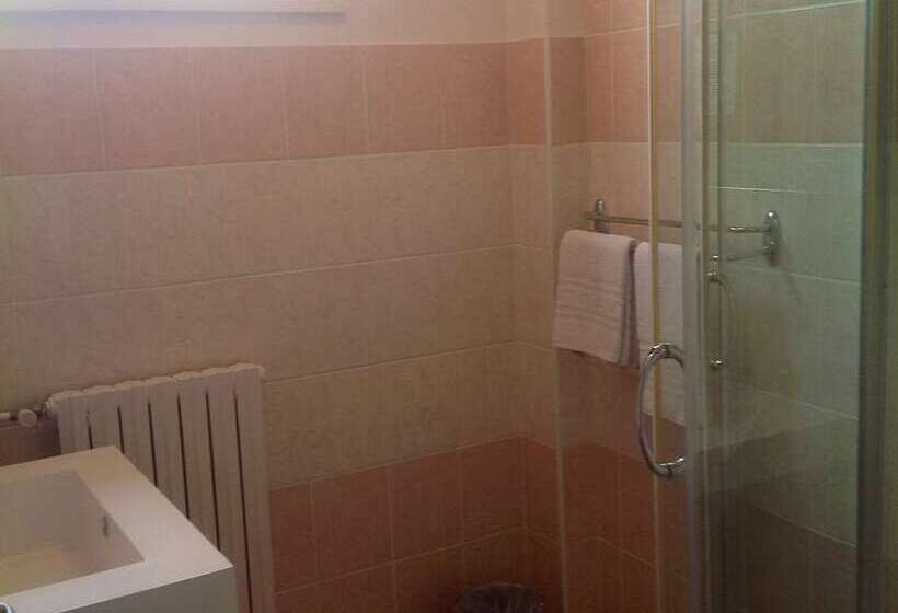 Brit Hotel Magdalena