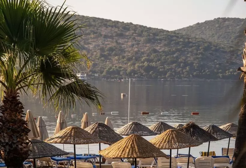 Costa Bitezhan Hotel All Inclusive