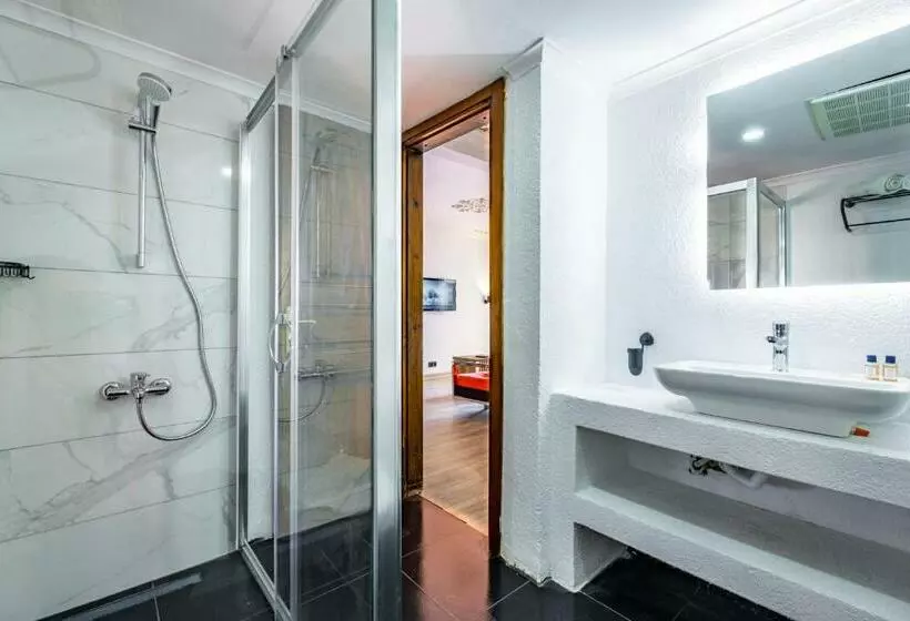 Costa Bitezhan Hotel All Inclusive