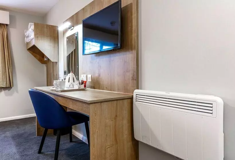 ホテル Days Inn London Stansted Airport