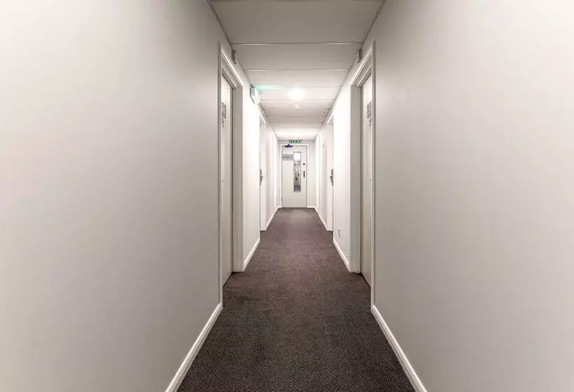 ホテル Days Inn London Stansted Airport