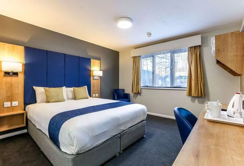 ホテル Days Inn London Stansted Airport
