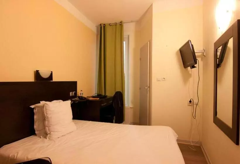 Отель De Londres