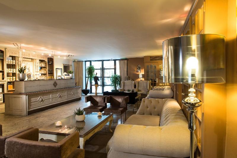 Отель Le Domaine Du Colombier