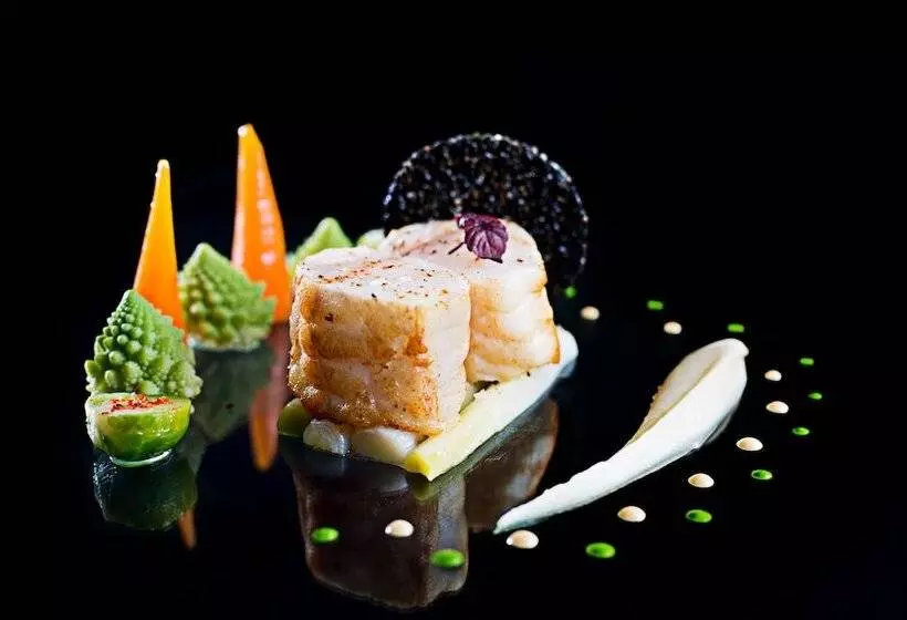 Отель Le Domaine Du Colombier