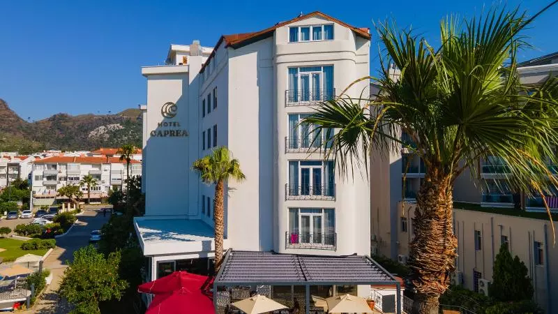 ホテル Dora Beach