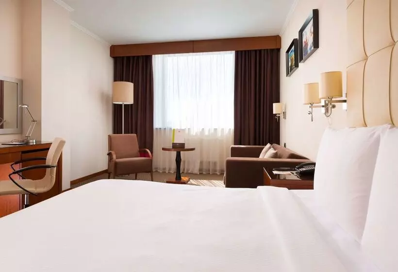 호텔 Doubletree By Hilton  Novosibirsk