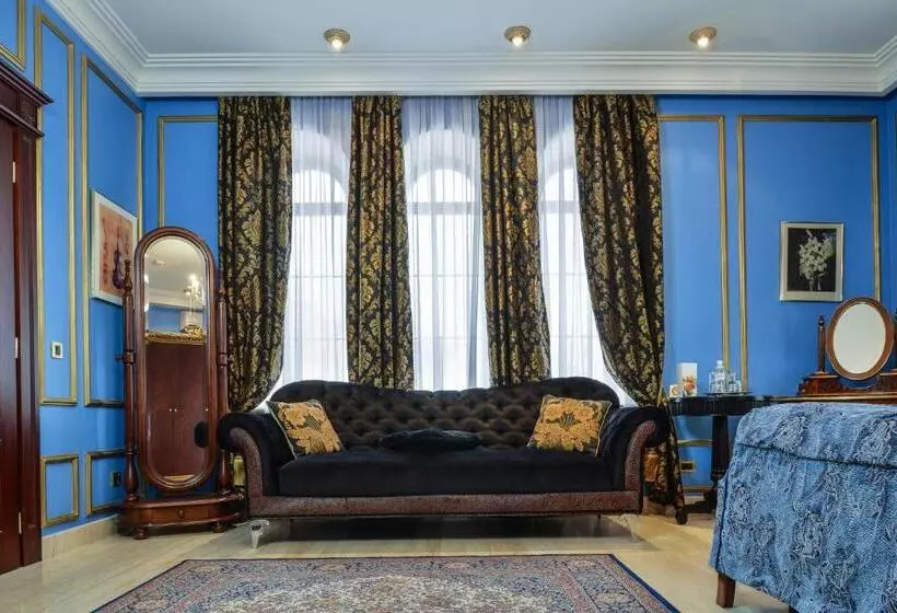 هتل La Gioconda Boutique