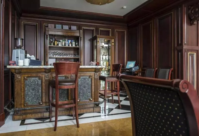 هتل La Gioconda Boutique