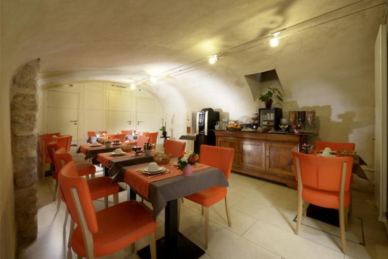 هتل Le Relais Saint Charles