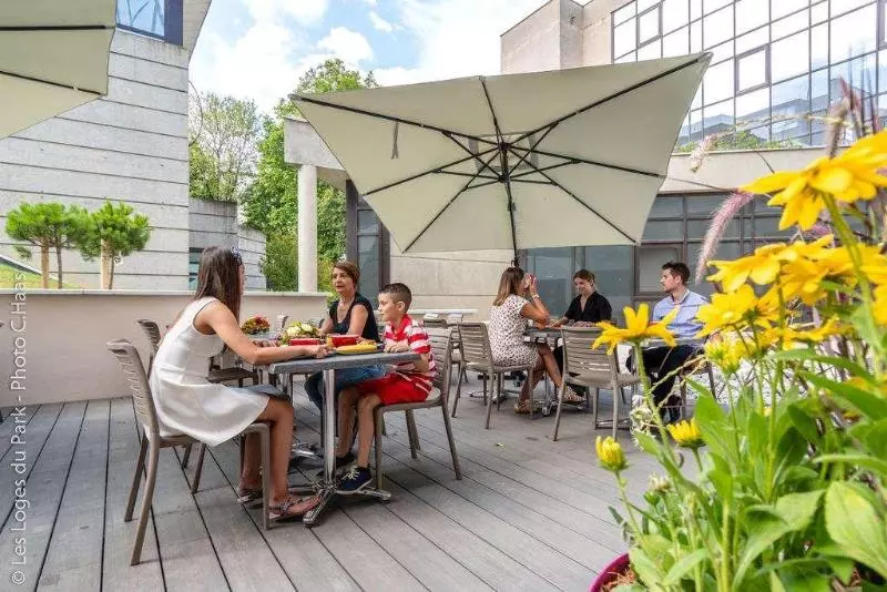 هتل Les Loges Du Park