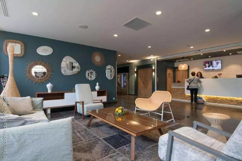 هتل Les Loges Du Park