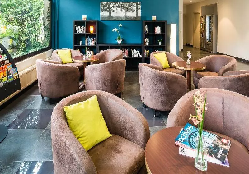 هتل Les Loges Du Park