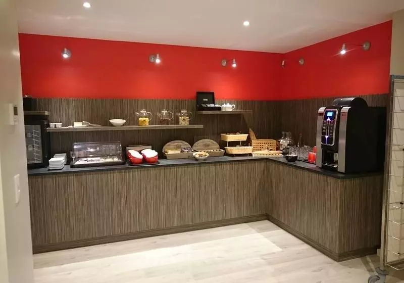 هتل Les Loges Du Park