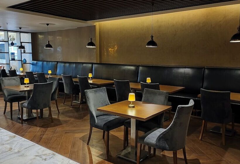 호텔 Ramada Encore By Wyndham Konya Karatay