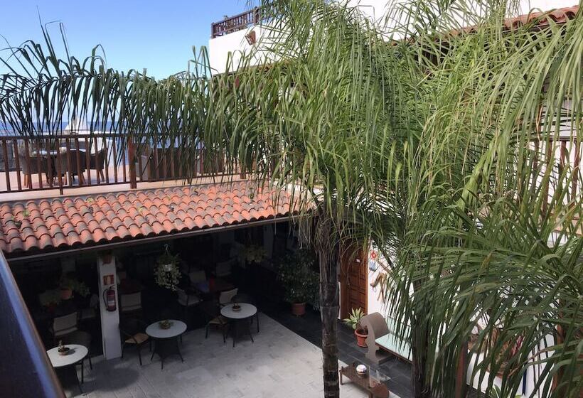 فندق ريفى Gara