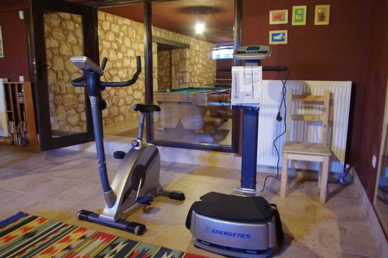 فندق ريفى Villa Chateau Olympia