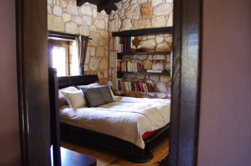 فندق ريفى Villa Chateau Olympia