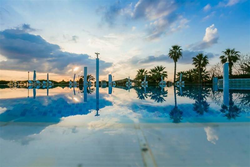 Отель Starlight Resort