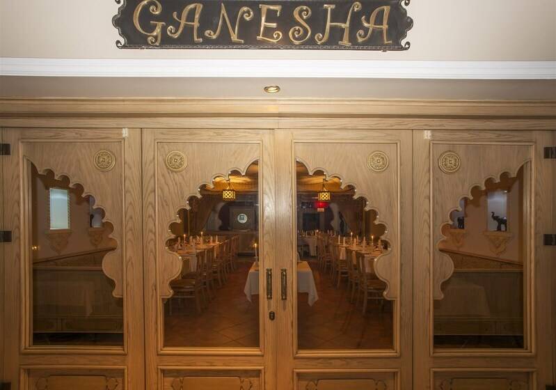 Отель Starlight Resort