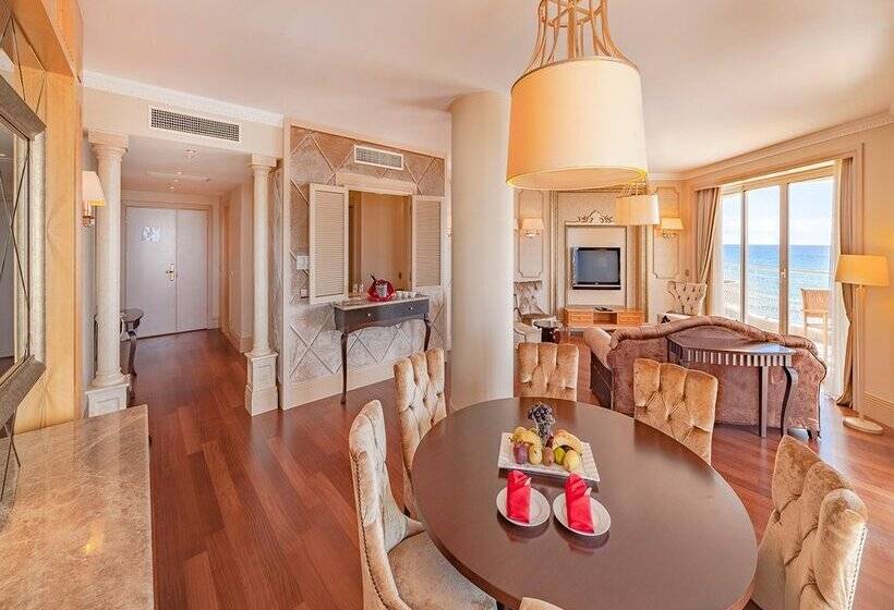 Отель Starlight Resort