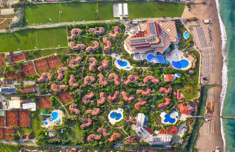 Отель Starlight Resort