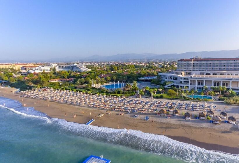 Отель Starlight Resort