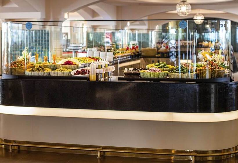 Отель Starlight Resort