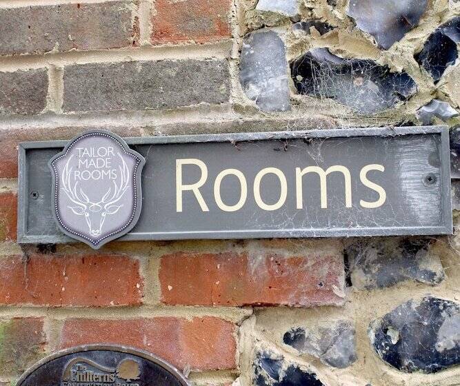 בית מלון כפרי The Crown At Playhatch