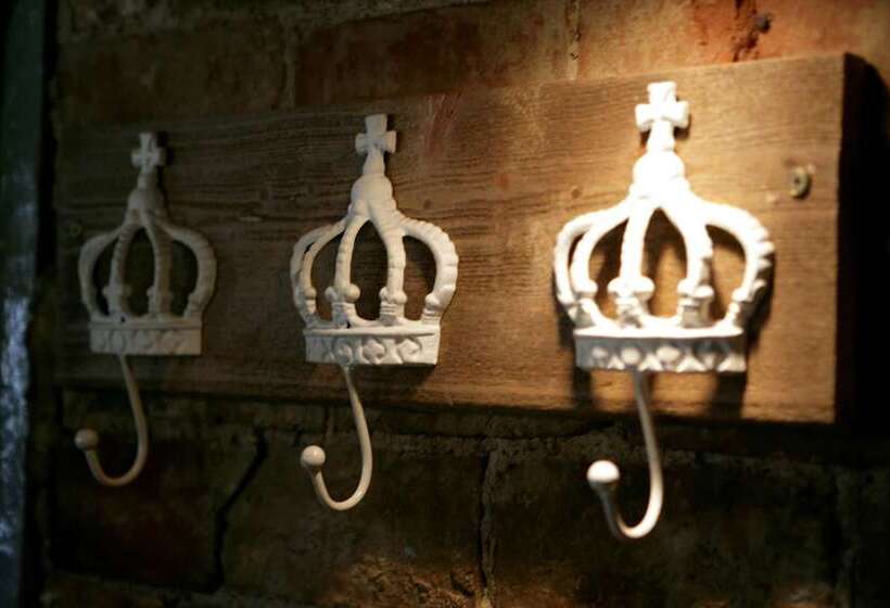 בית מלון כפרי The Crown At Playhatch